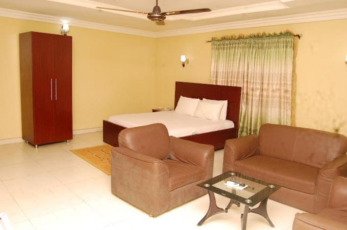 Scrolab Executive Hotels Ibadan Luaran gambar