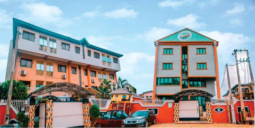 Scrolab Executive Hotels Ibadan Luaran gambar