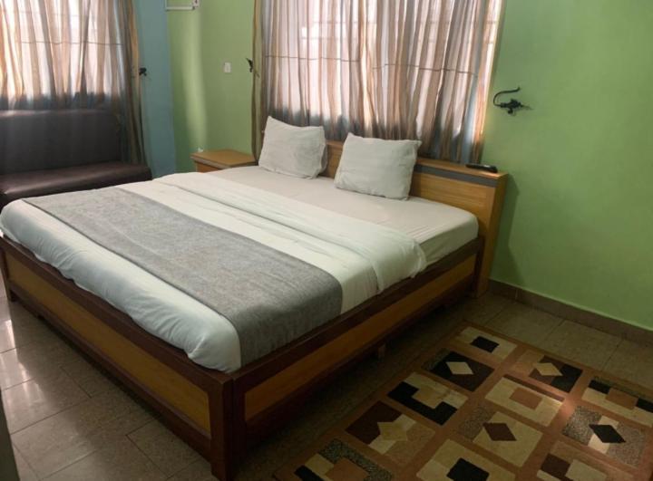 Scrolab Executive Hotels Ibadan Luaran gambar